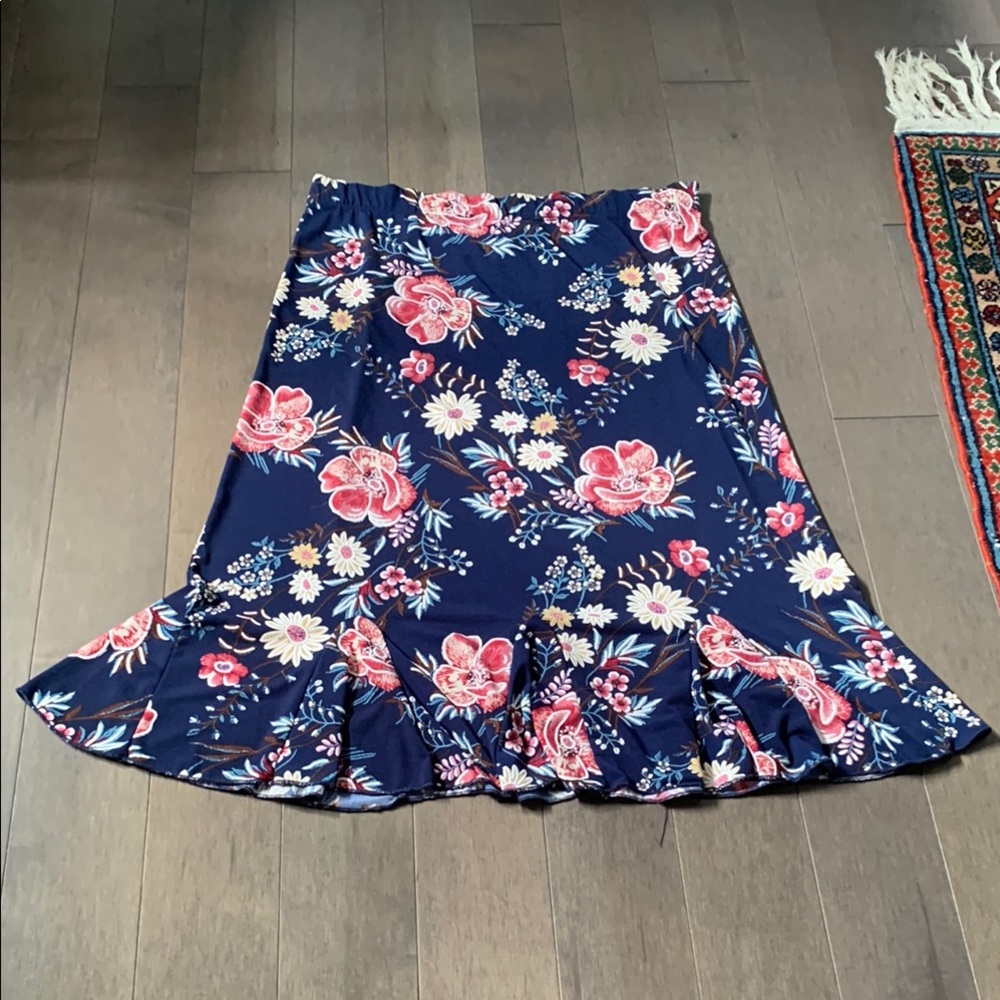 SJS Blue Floral A-Line Skirt